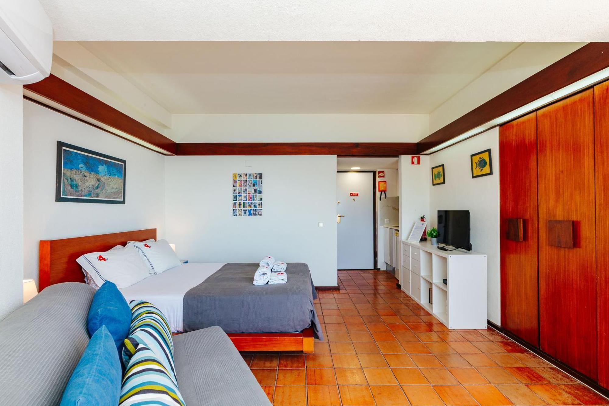 Rent4Rest - Sesimbra Ocean View Studio ภายนอก รูปภาพ