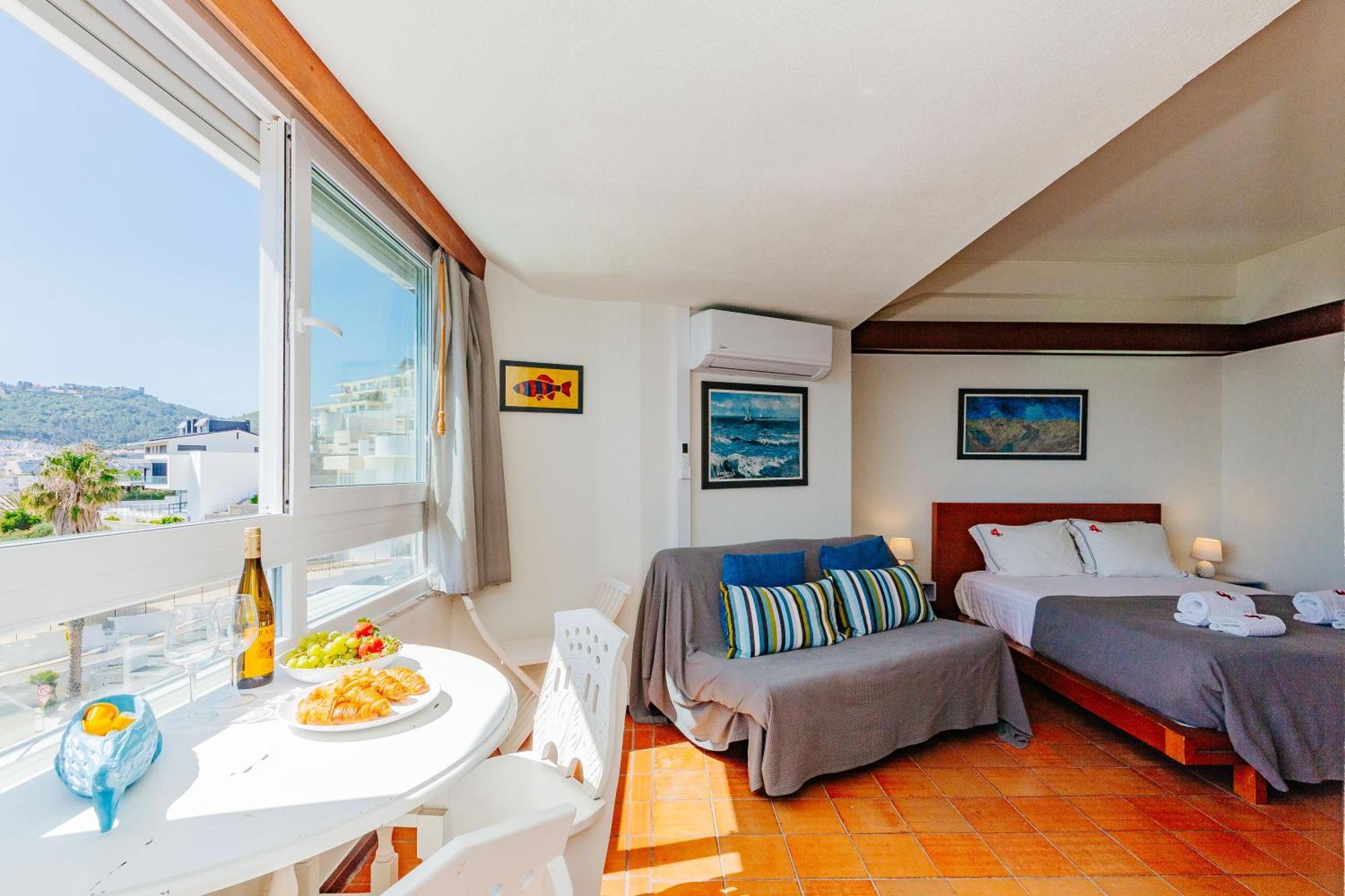 Rent4Rest - Sesimbra Ocean View Studio ภายนอก รูปภาพ