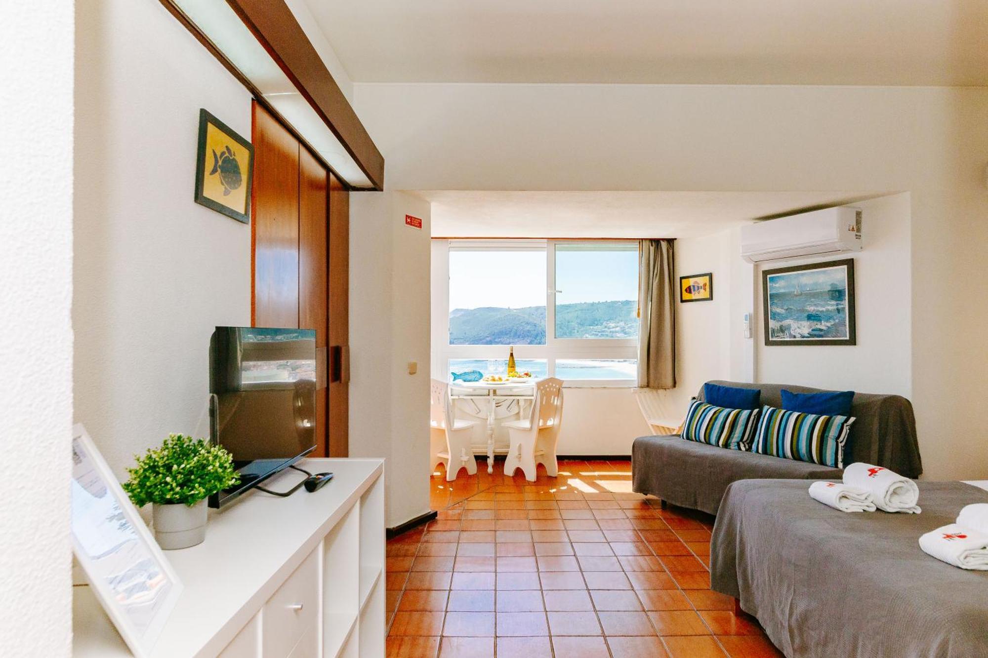 Rent4Rest - Sesimbra Ocean View Studio ภายนอก รูปภาพ